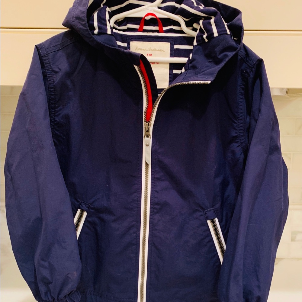 Hanna Anderson rain jacket in navy; like new